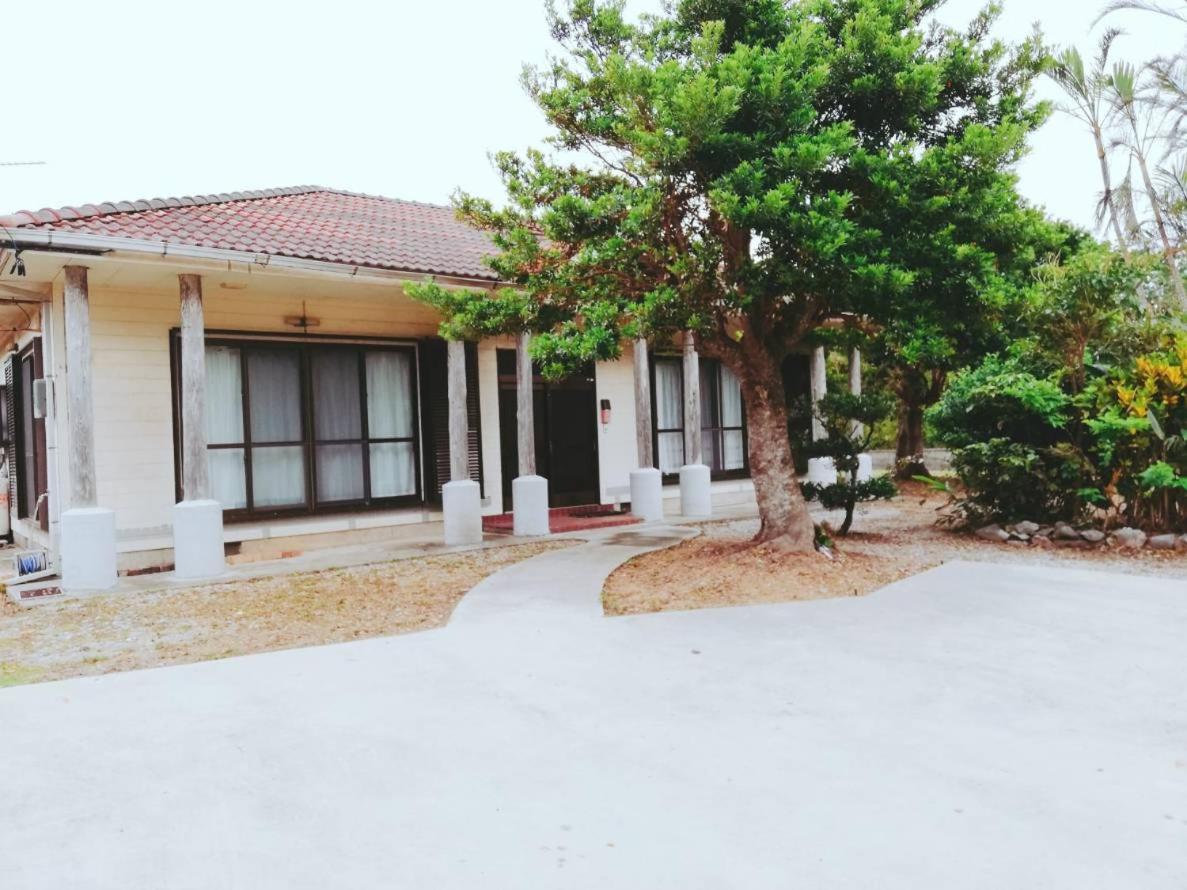 Kakazu Cottage Motobu Exterior foto